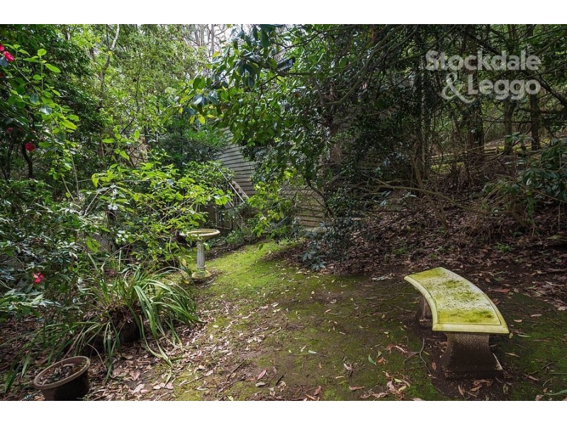 12 Carramar Crt, Emerald VIC 3782