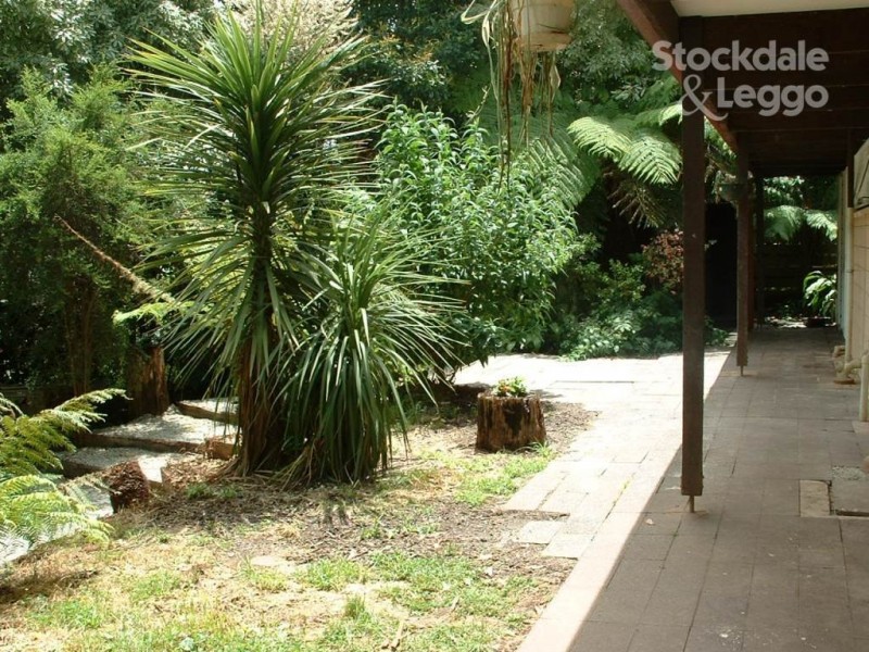 129 Emerald Monbulk Road, Emerald VIC 3782