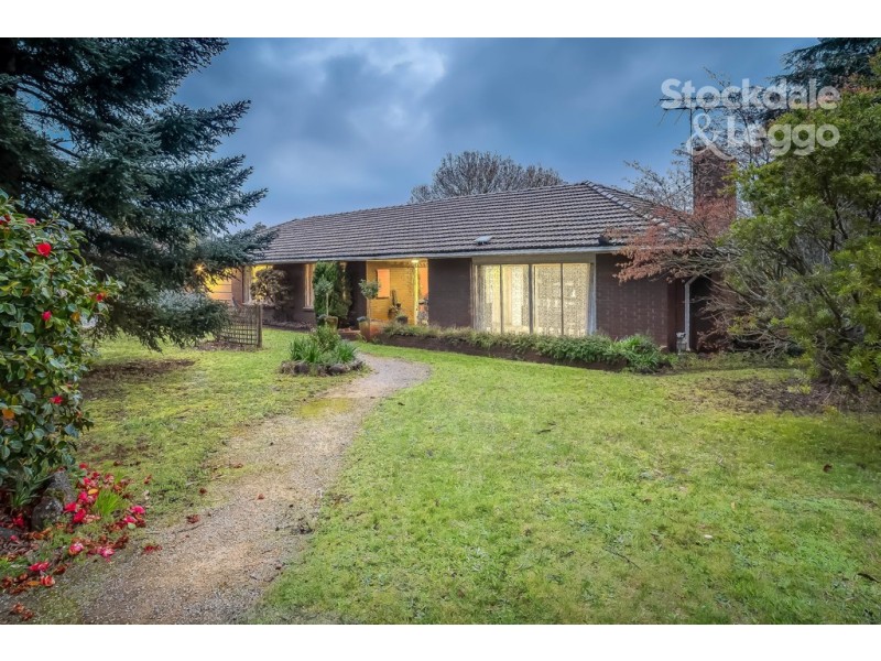 70 David Hill Road, Monbulk VIC 3793