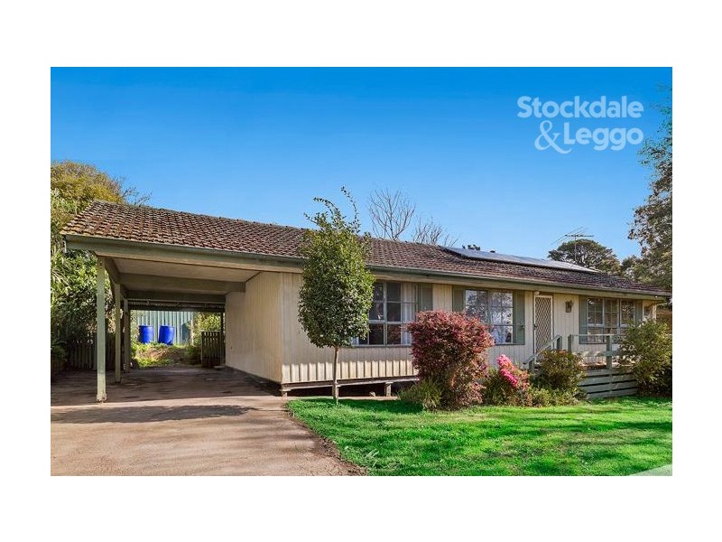 3 Russell Road, Gembrook VIC 3783