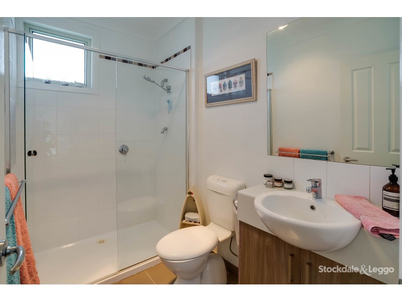 11/83-87 Maroondah Highway, Healesville VIC 3777