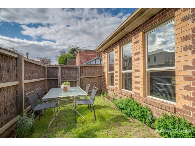 11/83-87 Maroondah Highway, Healesville VIC 3777