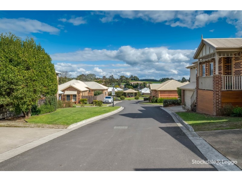 11/83-87 Maroondah Highway, Healesville VIC 3777