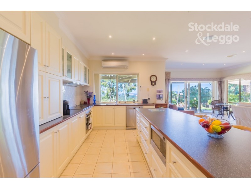 2 Dowd Road, Healesville VIC 3777
