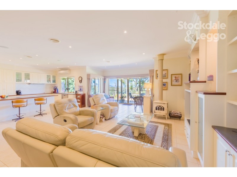 2 Dowd Road, Healesville VIC 3777
