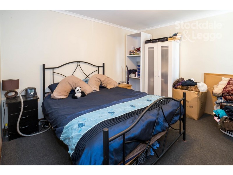 28 First Avenue, Cockatoo VIC 3781