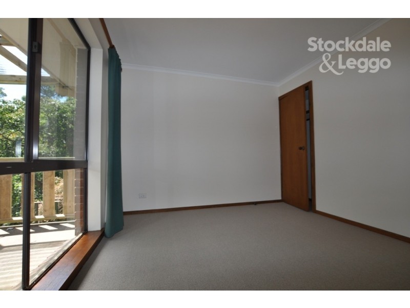 41 Charman, Emerald VIC 3782