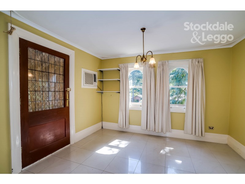 45 Belgrave-Gembrook Road, Cockatoo VIC 3781