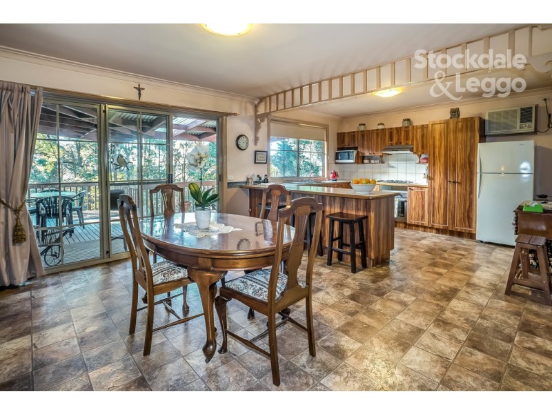 6 Church Street, Emerald VIC 3782