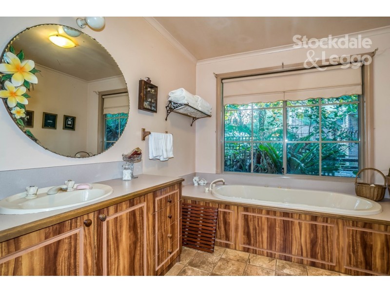 6 Church Street, Emerald VIC 3782