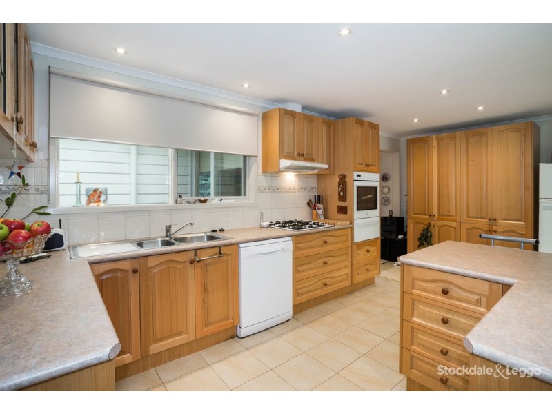 4 Emerald Lake Road, Emerald VIC 3782