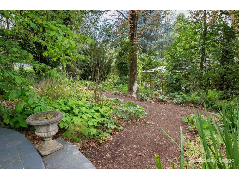 4 Emerald Lake Road, Emerald VIC 3782