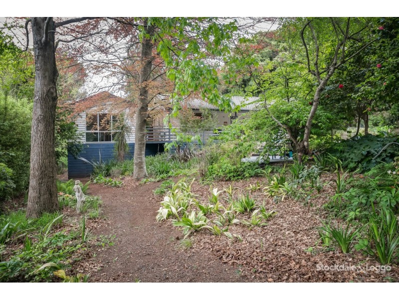 4 Emerald Lake Road, Emerald VIC 3782