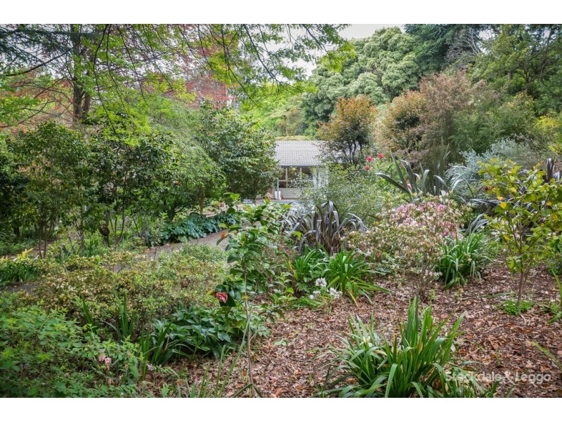 4 Emerald Lake Road, Emerald VIC 3782