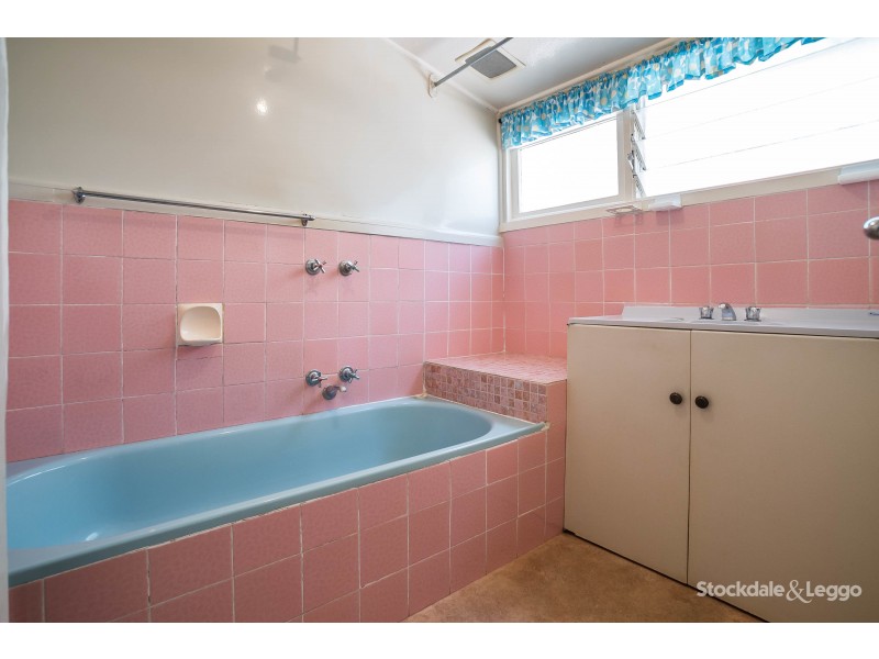 1 Telopea Road, Emerald VIC 3782