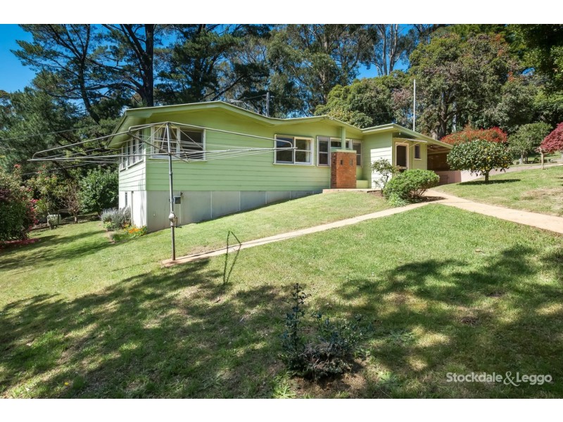 1 Telopea Road, Emerald VIC 3782