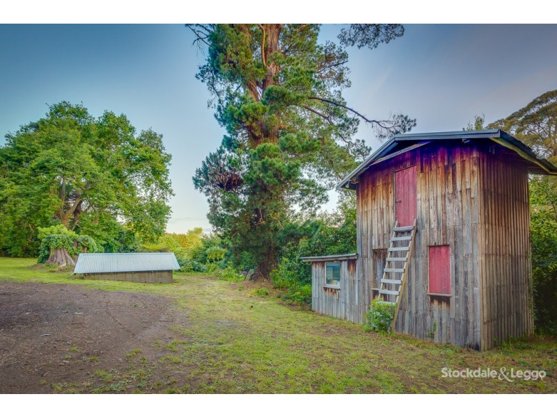 4 Edenmont Road, Emerald VIC 3782