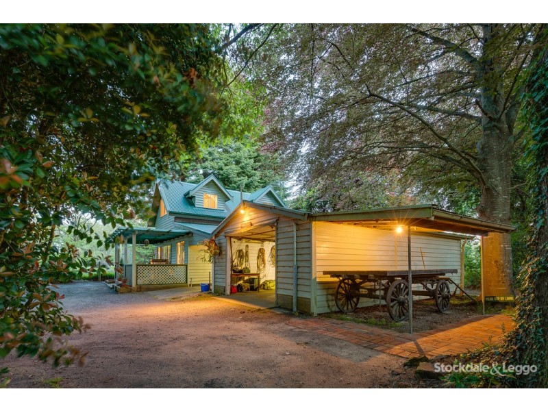 4 Edenmont Road, Emerald VIC 3782