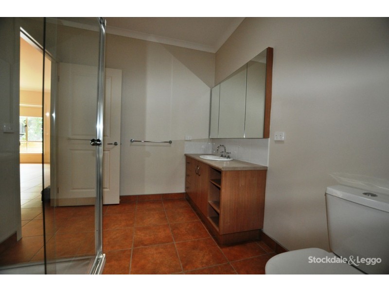 Unit 15/13 Vista Court, Gembrook VIC 3783