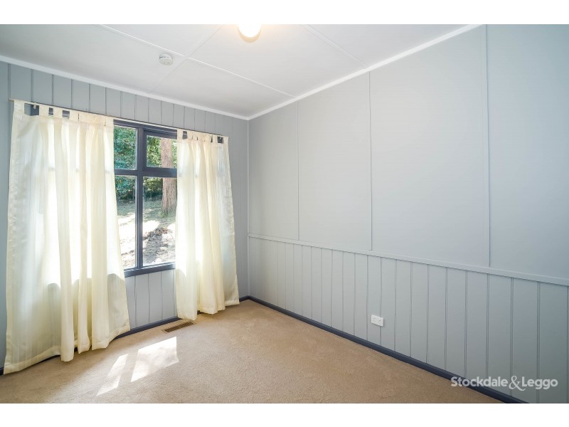 2 Bell Street, Cockatoo VIC 3781