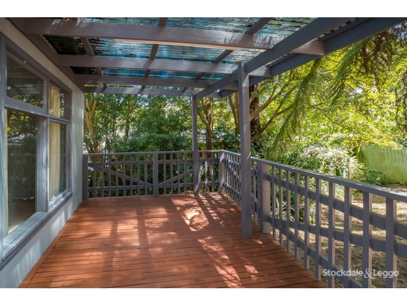 2 Bell Street, Cockatoo VIC 3781