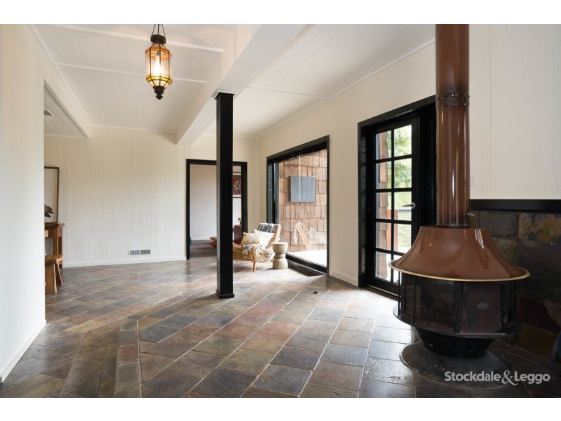 28 Elm Crescent, Emerald VIC 3782