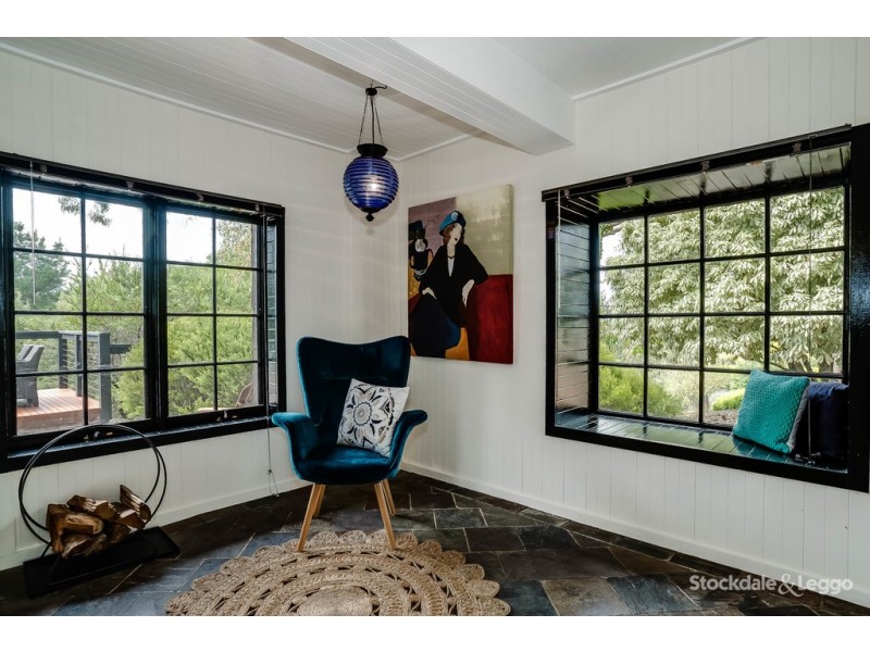 28 Elm Crescent, Emerald VIC 3782