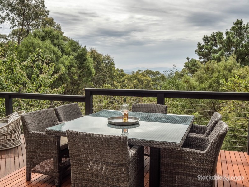 28 Elm Crescent, Emerald VIC 3782