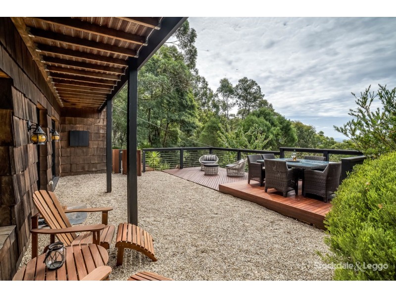 28 Elm Crescent, Emerald VIC 3782