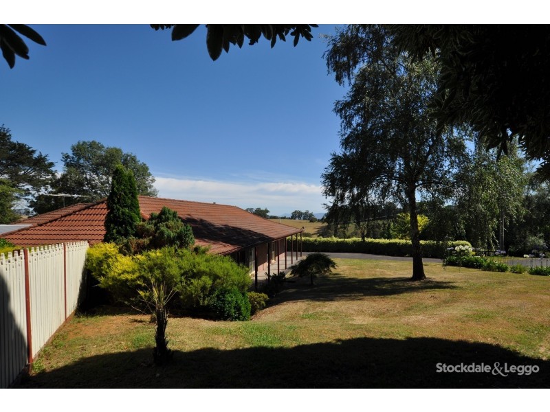 25 Le Souef Road, Gembrook VIC 3783