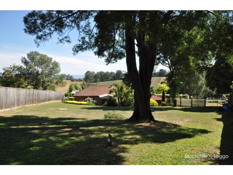 25 Le Souef Road, Gembrook VIC 3783