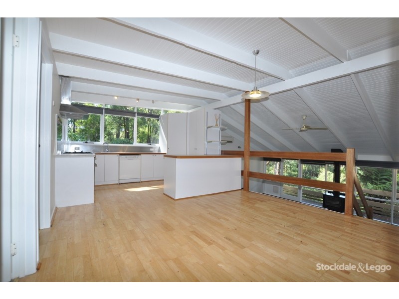 6 Symons Road, Avonsleigh VIC 3782