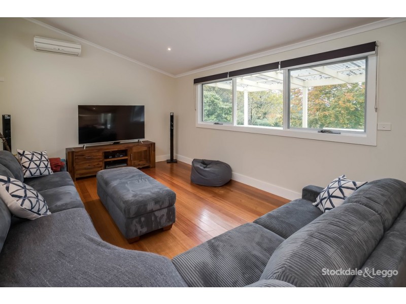 6 Fernshaw Road, Monbulk VIC 3793