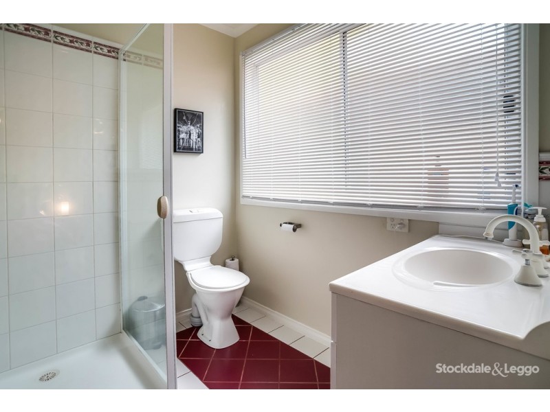 6 Fernshaw Road, Monbulk VIC 3793