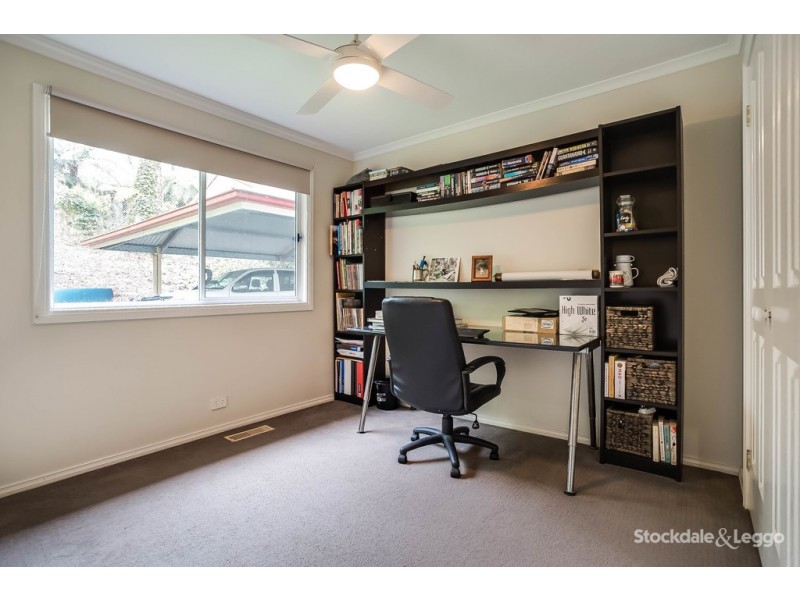 6 Fernshaw Road, Monbulk VIC 3793