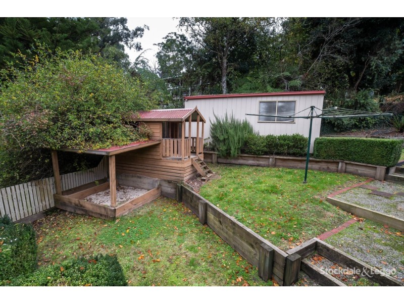 6 Fernshaw Road, Monbulk VIC 3793