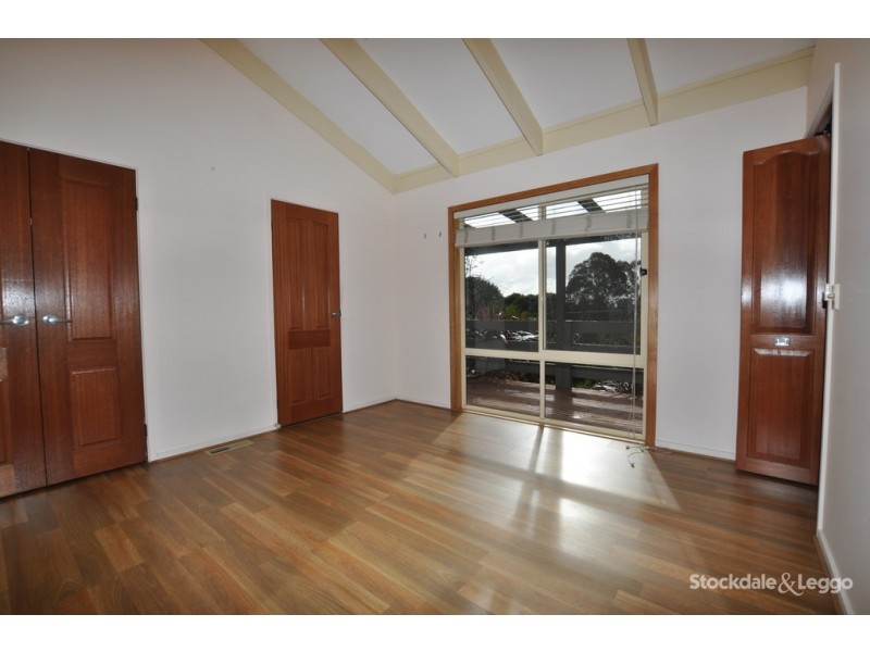 13 Berrys Road, Emerald VIC 3782