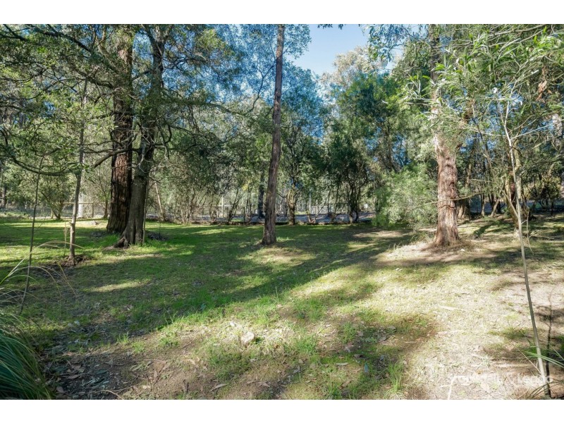 191 Rainy Hill Road, Cockatoo VIC 3781