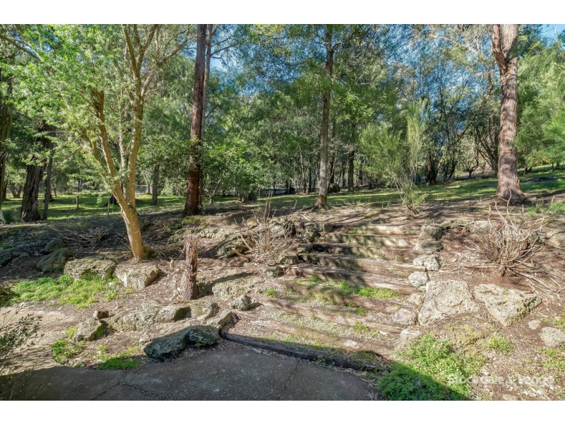 191 Rainy Hill Road, Cockatoo VIC 3781