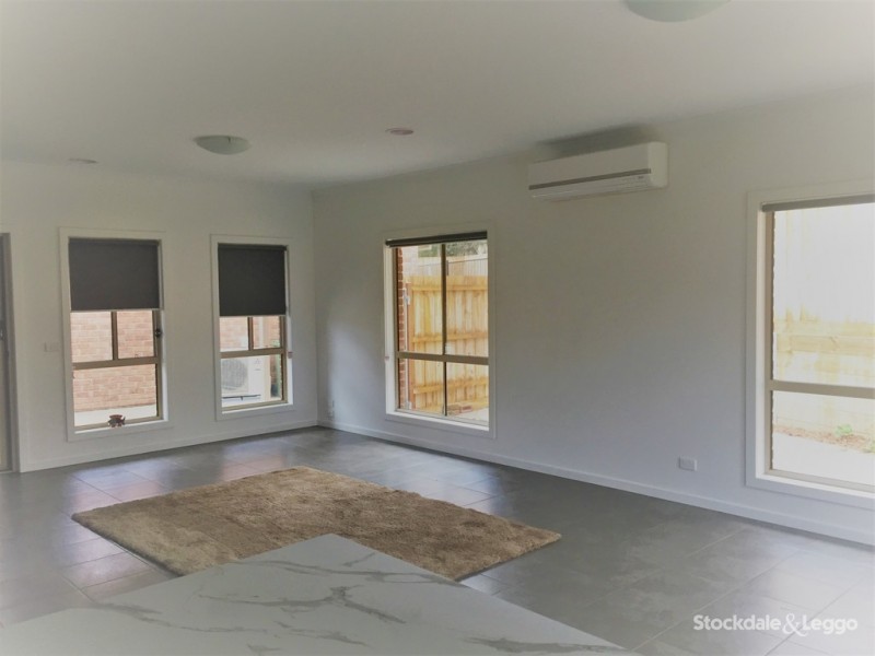8 / 13 Vista Court, Gembrook VIC 3783