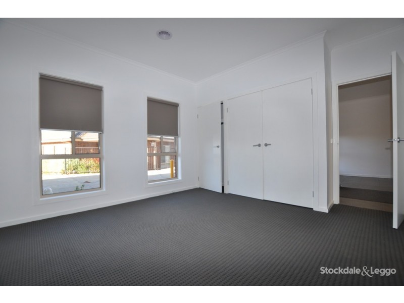 8 / 13 Vista Court, Gembrook VIC 3783
