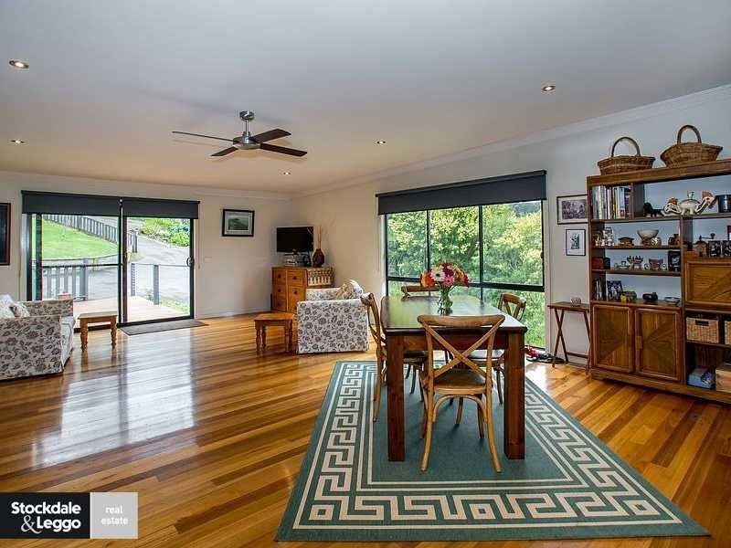 136 Red Road, Gembrook VIC 3783