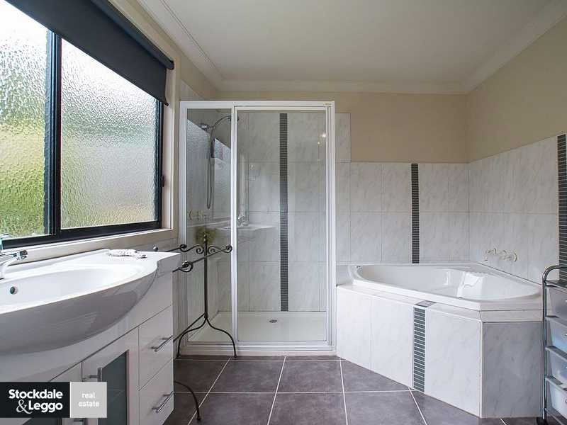 136 Red Road, Gembrook VIC 3783