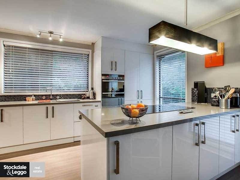 1580 Pakenham Road, Cockatoo VIC 3781