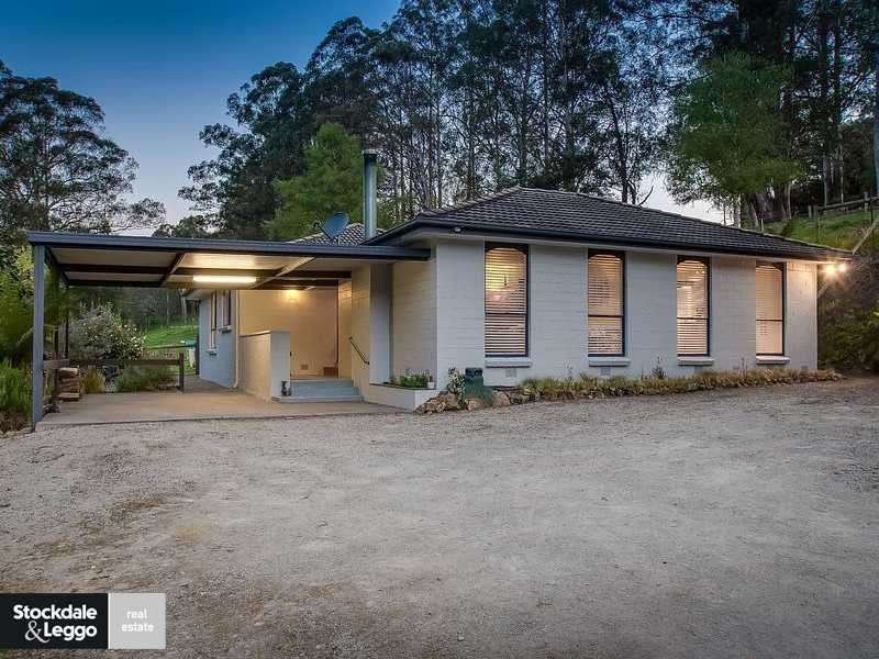 1580 Pakenham Road, Cockatoo VIC 3781