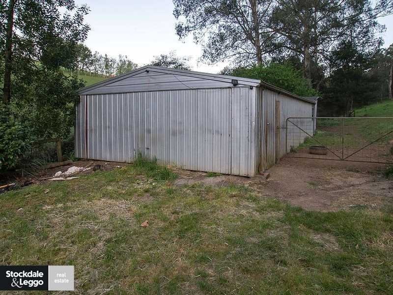 1580 Pakenham Road, Cockatoo VIC 3781