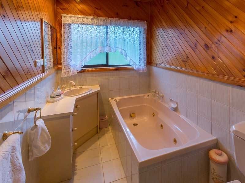 1475 Pakenham Road, Cockatoo VIC 3781