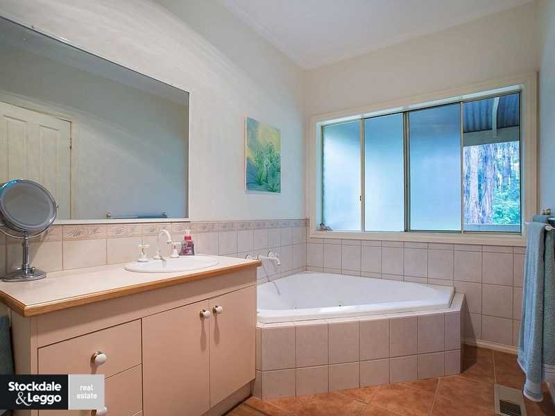 7 Halcyon Grove, Cockatoo VIC 3781