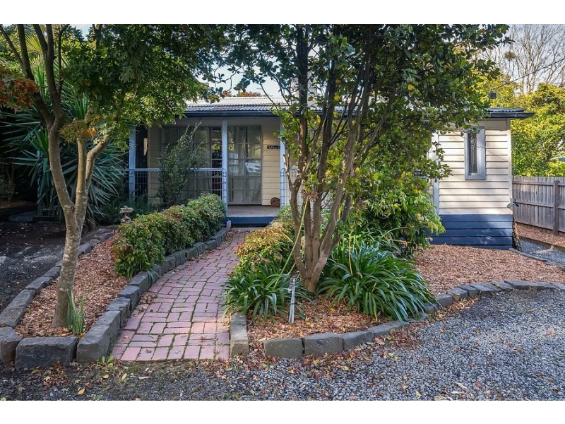 15 Legg Road, Emerald VIC 3782