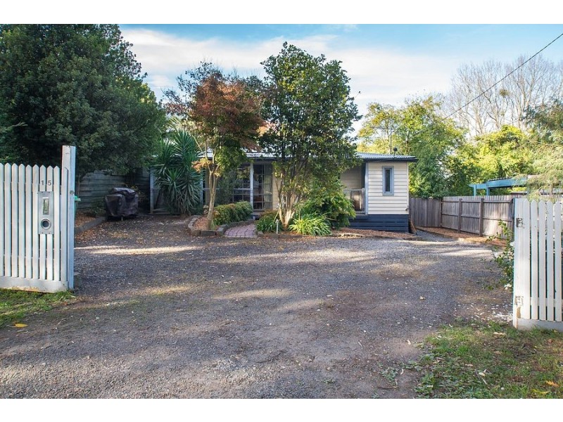 15 Legg Road, Emerald VIC 3782